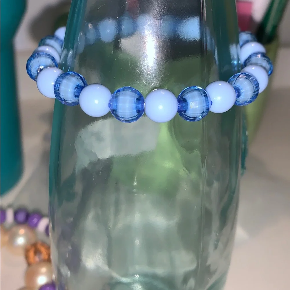 Blue Beaded stretch Bracelet